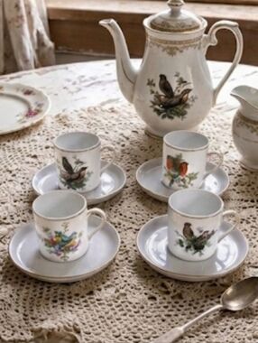 Vintage Royal Crown Birds Demitasse Cups Set of 4